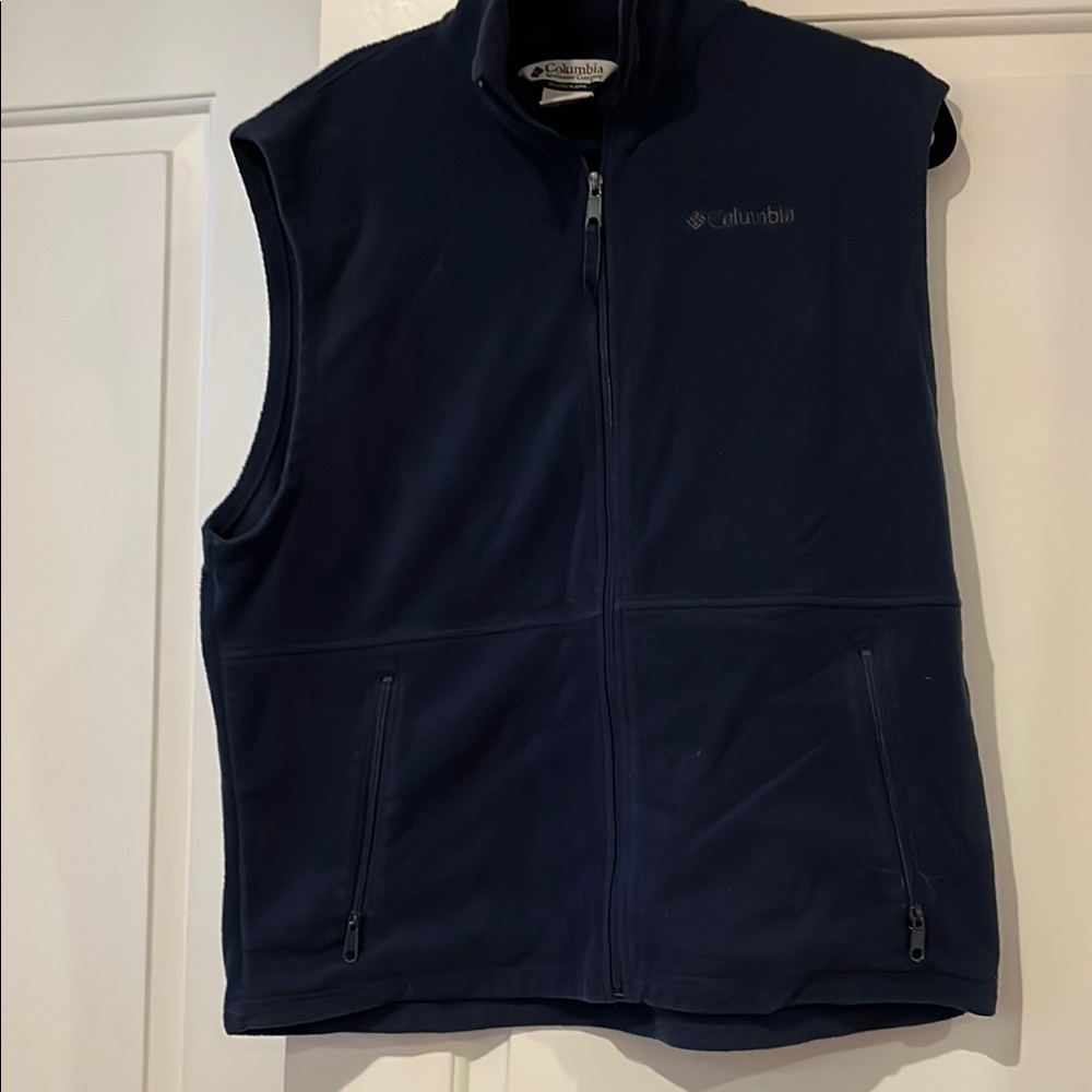 Columbia Men's Navy Fleece Vest